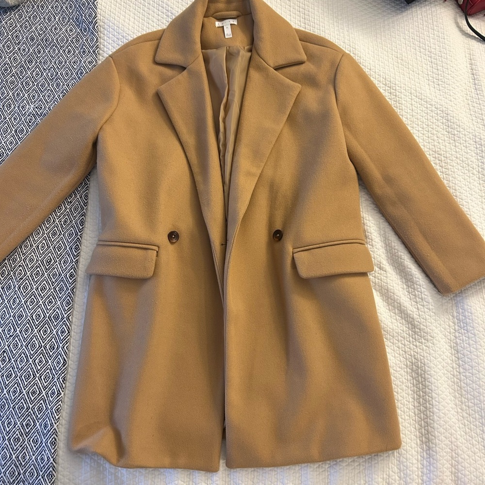 Tan Coat - Picture 2 of 5